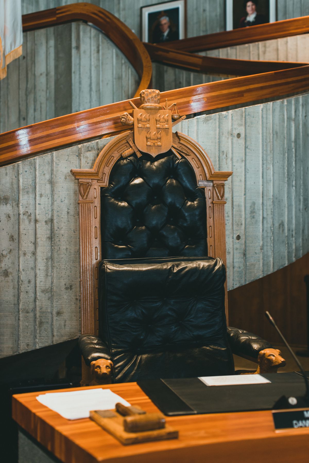 Interdiction de gérer : motifs, durée et défense du dirigeant